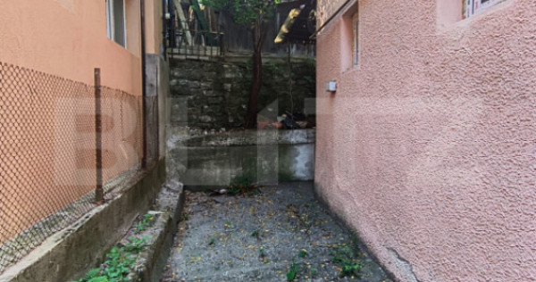 CASA 3 CAMERE ZONA CENTRALA