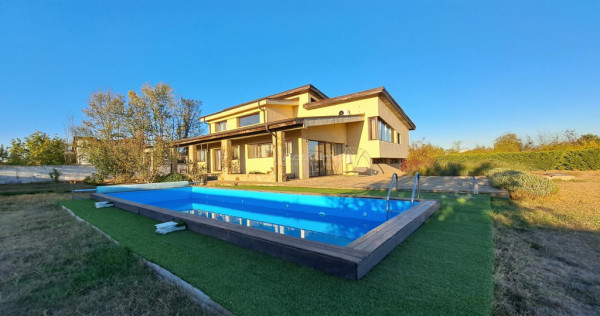 Vila cu piscina - Buftea - 8 camere - 4 bai - 620mp - 2500mp
