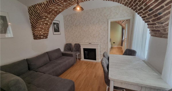 Apartament de 2 camere zona Centrul Istoric