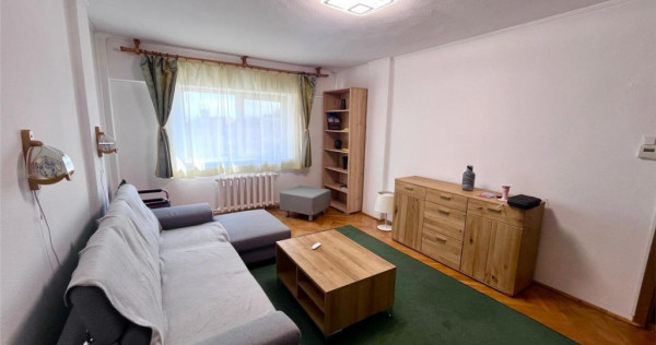 Apartament cu 2 camere, decomandat, Ultracentral, Sfantu Ghe