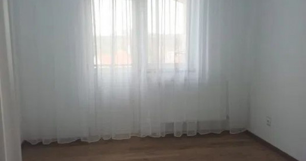 Apartament 2 camere decomandate etaj 1 Strand I