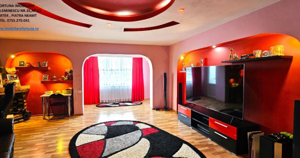 Apartament 3 camere decomandate, cu boxa si loc parcare, zona 1 Mai