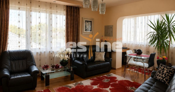 De v&acirc;nzare apartament 3 camere decomandat, complet mobil...