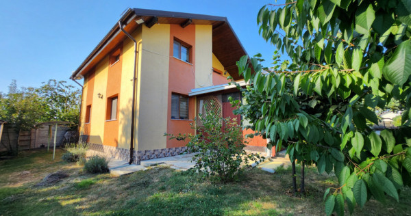 Casă individuală | 3 dormitoare | teren 595 mp | Emil Raco