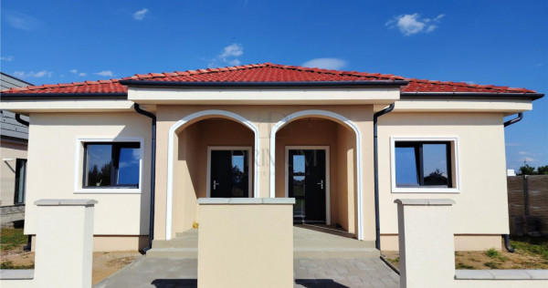 DUPLEX PE PARTER - APROAPE DE ORAS - 80 MP UTILI
