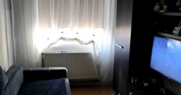 2 camere decomandate | Etaj 1/10 | Balcon | Clăbucet/Manast