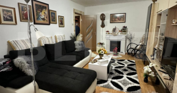 Apartament 3 camere, 64 mp, zona Materna