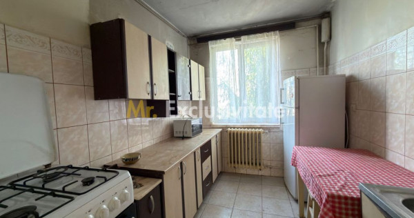 Apartament 3 camere | Calea București- decomandat-Pitesti