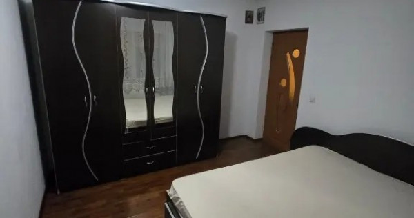 &Icirc;nchirieri oferta camera cu baie proprie in vila Militari