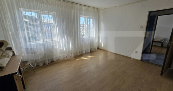 Ideal investitie! Apartament 3 camere, 48 mp, zona Micro 9