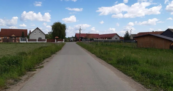 Teren construibil intravilan asfalt utilitati central Lunca Calnicului