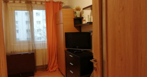 &Icirc;nchiriez garsonieră confort 2 metrou 1 Decembrie