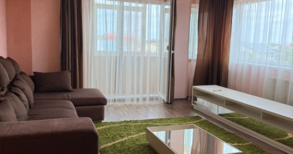 Vand apartament 3 camere in Otopeni, central