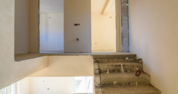 Casa NOUA cu CF, zona Bradet-Meses, incalzire in pardoseala,