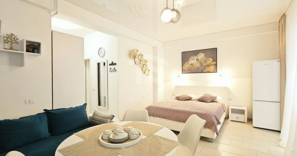 Studio Mamaia Nord | Mobilat | 42 mp | Vedere la mare | P...