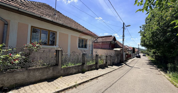 Casă de v&acirc;nzare &icirc;n Mediaș &ndash; Cartier Vitrometan, Strada B&acirc;rsei