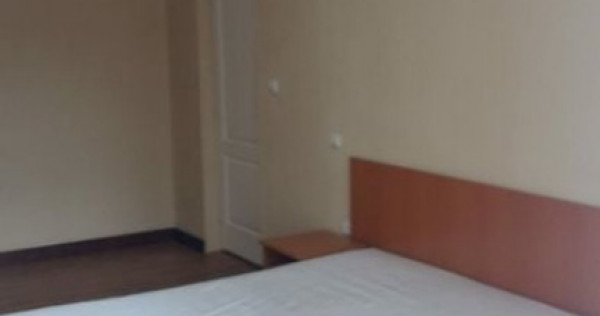 De inchiriat apartament 2 camere in zona Bucovina cu centrala