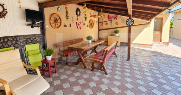 Casa deosebită, 91 mp, teren 1.128 mp, zona Ghirdoveni