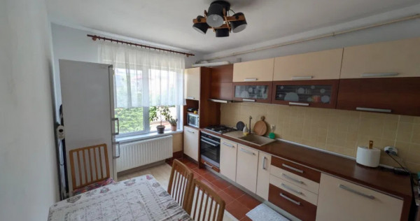 Apartament 3 camere 78 mp +terasa 8 mp + parcare Floresti zo