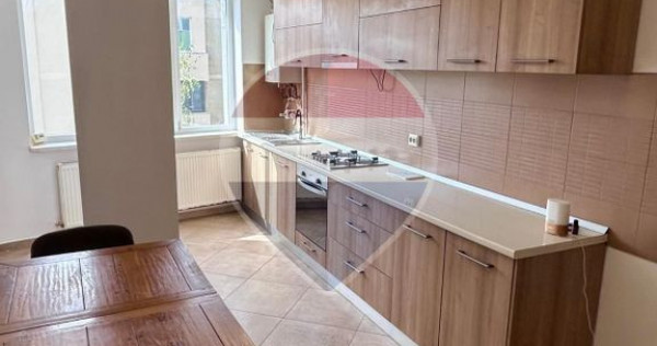 Apartament decomandat cu 2 camere-zona ULTRACENTRALA