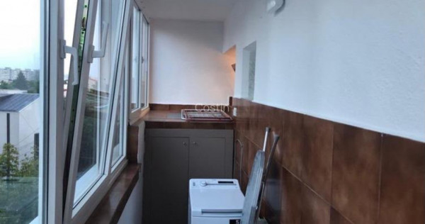 Garsonieră spațioasă de &icirc;nchiriat la Pta Domenii