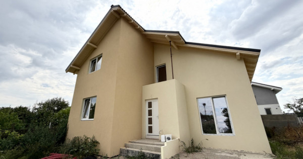 Casa individuala 4 camere, cu toate utilitatile, la cheie -