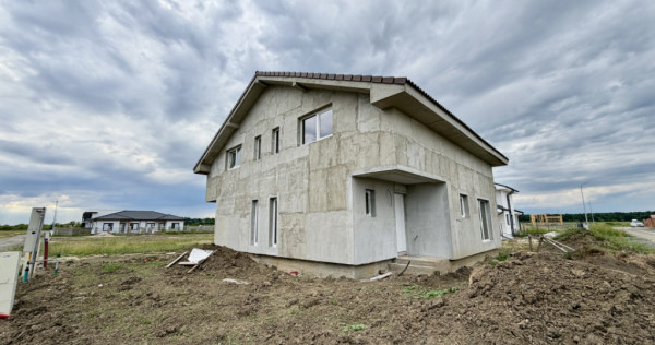 Duplex la cheie cu 3 camere, toate utilitatile - in Mosnita