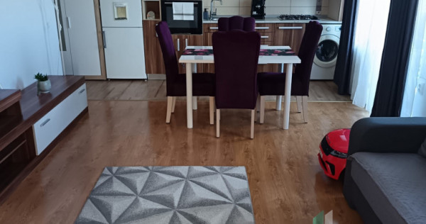 Apartament 3 camere de vanzare , zona Sesul de Sus , Florest