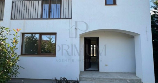 CASA SPATIOASA 4 DORMITOARE BUCATARIE INCHISA ZONA SERENA AS