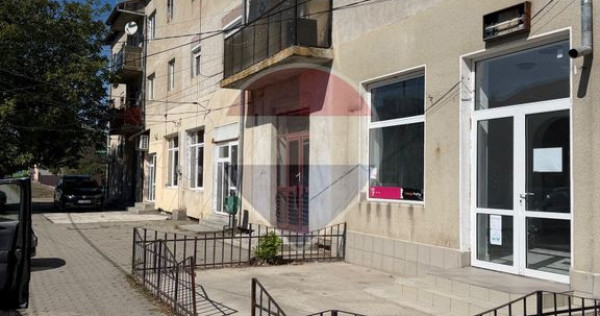 Spațiu comercial de inchiriat in Sepreus - strada principala