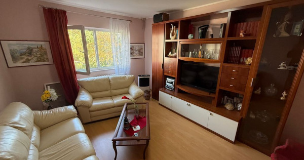 Apartament 3 camere zona Inel I