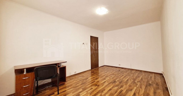 Apartament 3 camere la super pret
