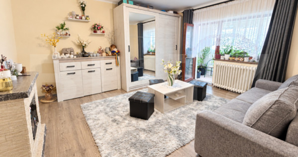 Apartament 3 camere, 63 mp, zona Aiud