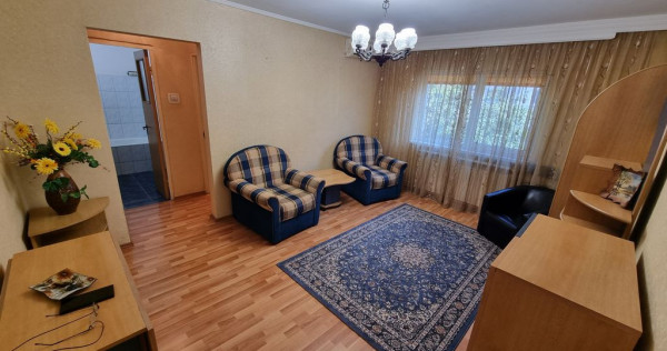 Piata farului-apartament 3 camere cu gaze
