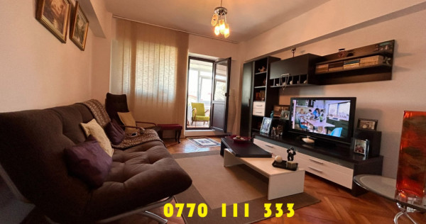 - Apartament Ultracentral, 2 camere supr. totala 62mp,mobila