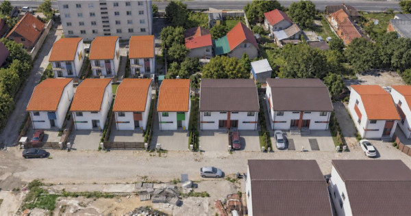 Case duplex la cheie in Brasov langa noua Sala Polivalenta