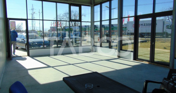 Spatiu comercial 60 mp si vitrina de inchiriat Calea Surii M