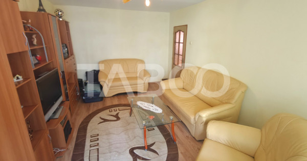 Apartament 4 camere 2 bai 2 balcoane -pivnita - etaj 1 - zon
