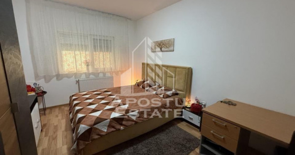 Apartament cu 3 camere de vanzare , Cu grădina , Sanandrei
