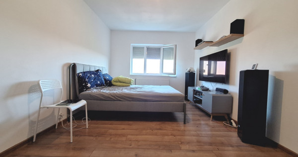 Apartament 2 camere-decomandat-47 mp-centrala proprie &ndash; Fr