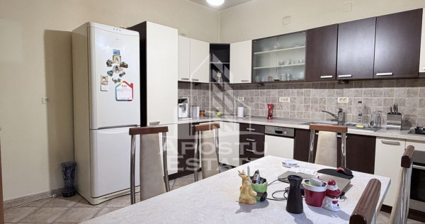 Casa cu etaj de vanzare si Timisoara, Chisodei