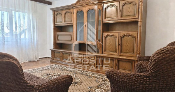 Apartament cu 3 camere de inchiriat in zona Girocului