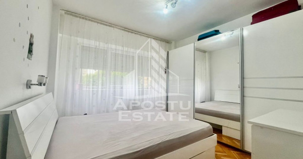 Apartament 3 camere, zona Vlaicu