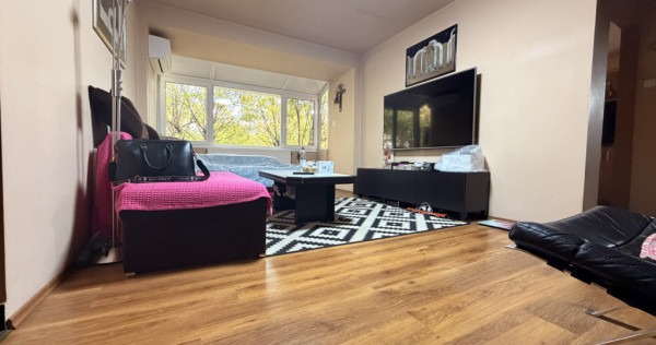 Apartament 2 camere, semidecomandat, 52 mp utili, etaj 4 -Ti
