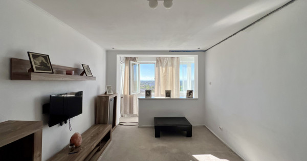 Apartament 3 camere, decomandat, 70 mp utili - zona Sagului