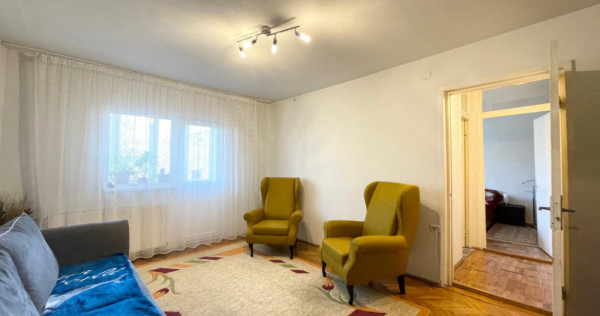 Apartament 3 camere, 2 bai, etaj 2 - Girocului