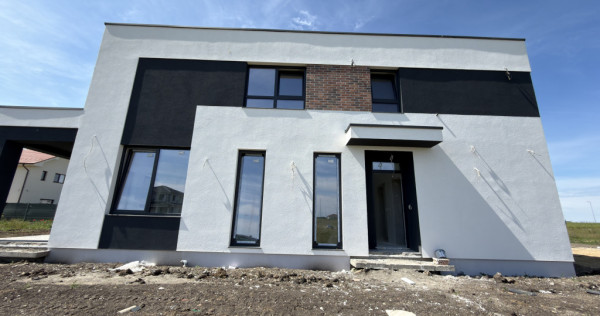 Duplex, 5 camere, 125mp utili, 277mp teren - Torontalului, M