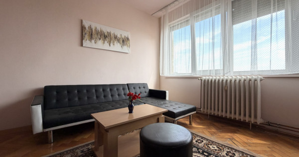 Apartament cu 2 camere, 44mp utili, etaj 9, garaj - Zona Dac