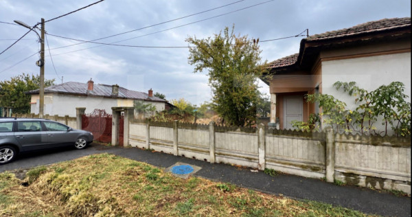 Casă cu 4 camere, 75 mp, zona Nord-Vest