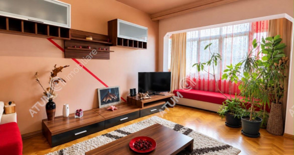 Apartament cu 2 camere decomandate etaj intermediar zona Vas